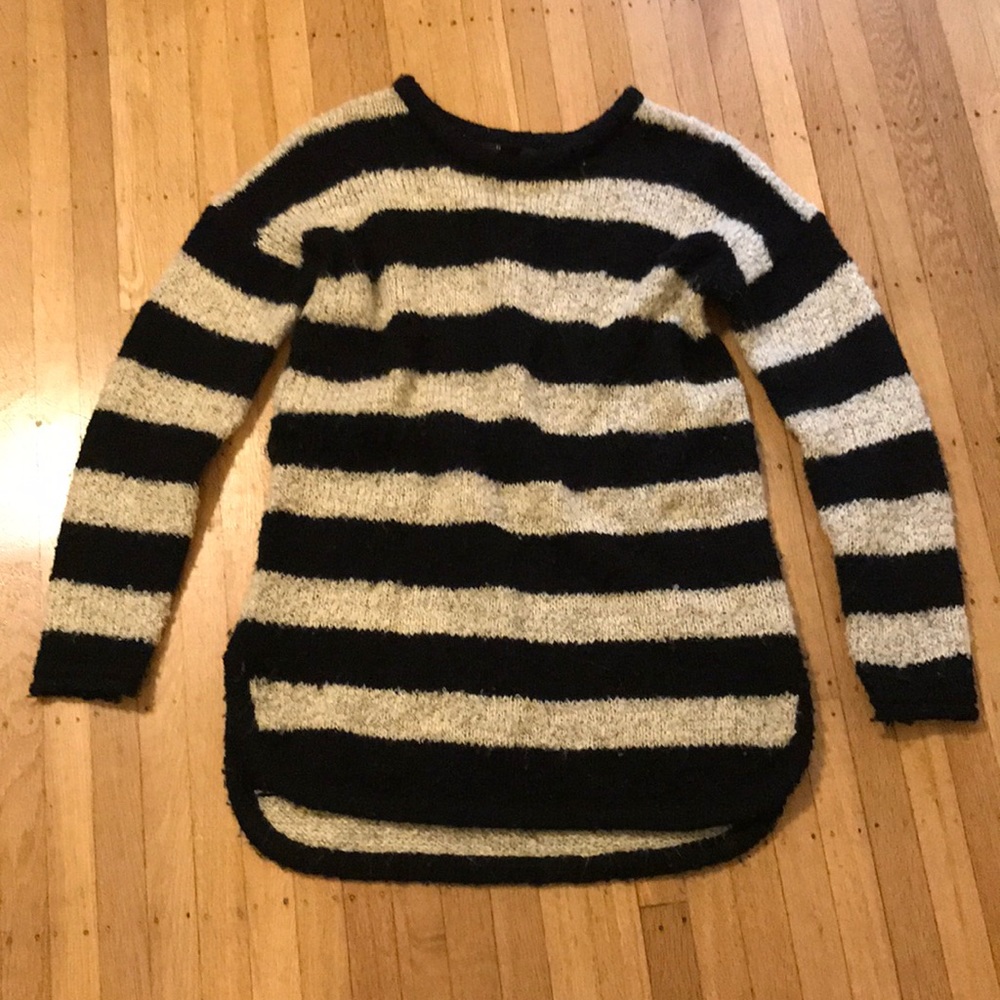 Oversized sweater.